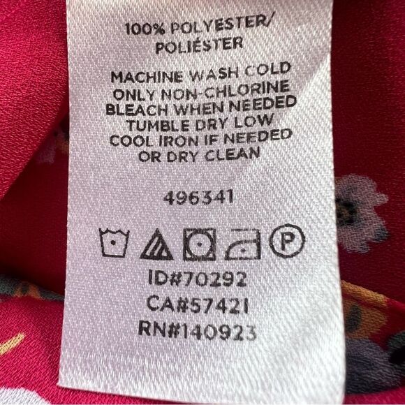 LOFT Magenta Floral Flutter Short Sleeve V Neck Pop Over Blouse Size M - Picture 6 of 10